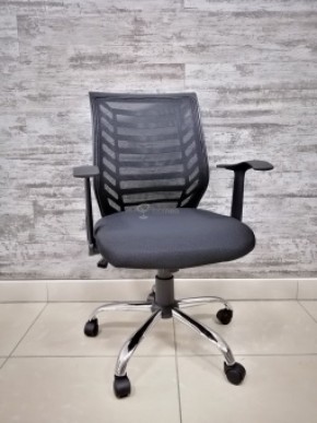 Кресло Barneo K-138 для персонала (черная ткань черная сетка) в Лысьве - lysva.mebel-74.com | фото