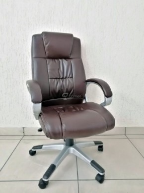 Кресло Barneo K-6 для руководителя (коричневая экокожа) в Лысьве - lysva.mebel-74.com | фото