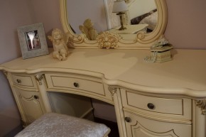 Туалетный стол + Зеркало Мона Лиза (крем) в Лысьве - lysva.mebel-74.com | фото